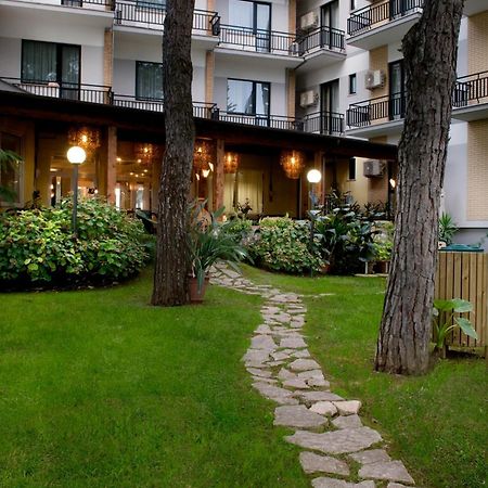 Park Hotel Latina Dış mekan fotoğraf