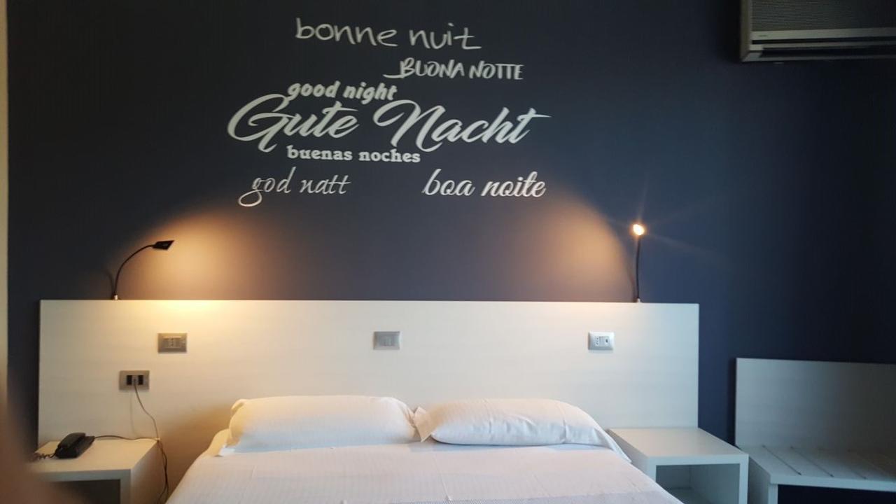Park Hotel Latina Dış mekan fotoğraf