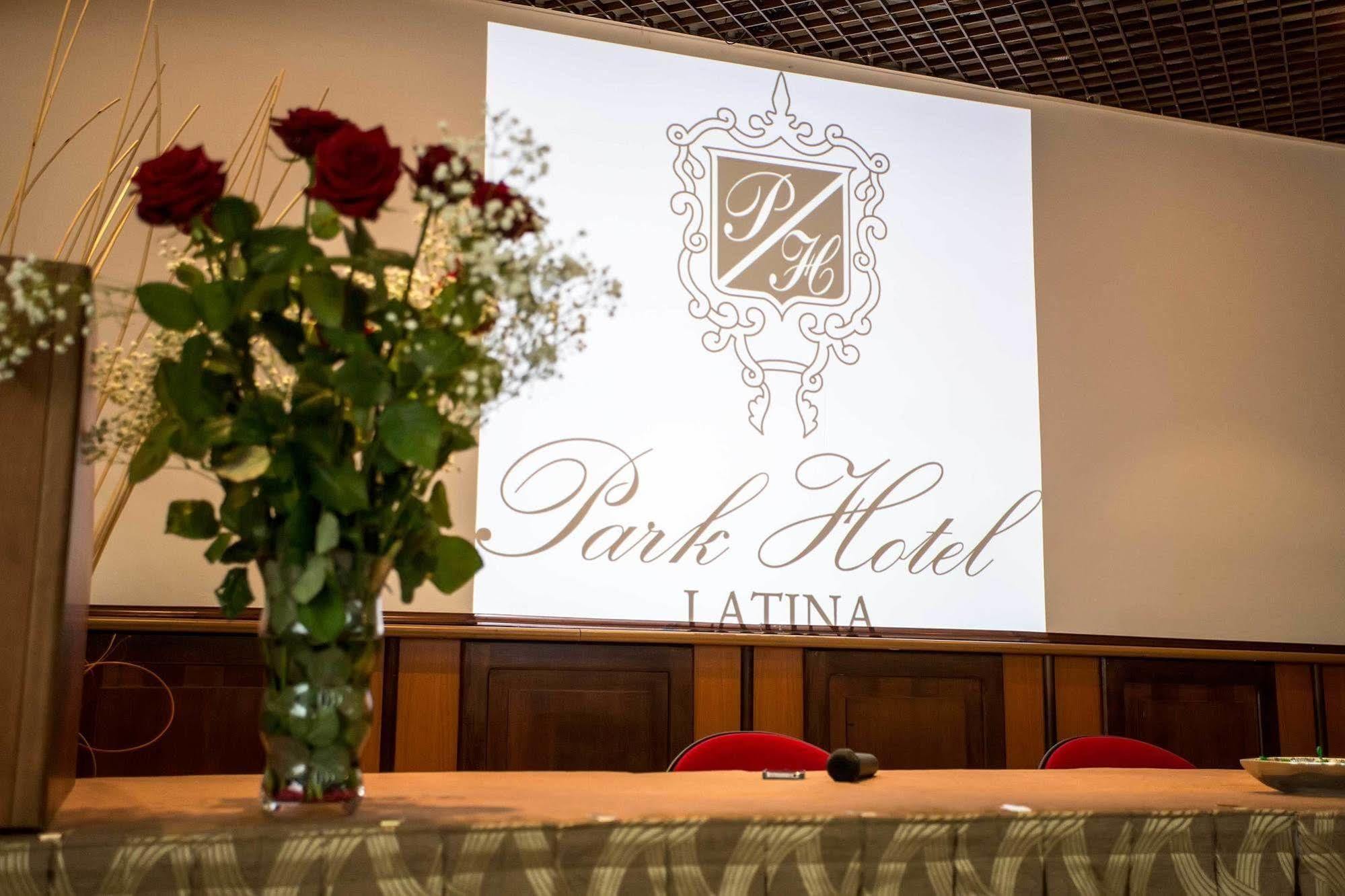 Park Hotel Latina Dış mekan fotoğraf